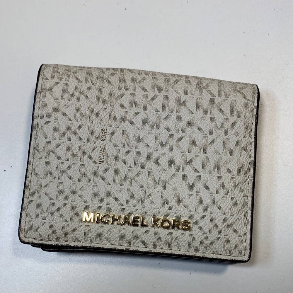 Michael Kors Cream Wallet with Gold Logo